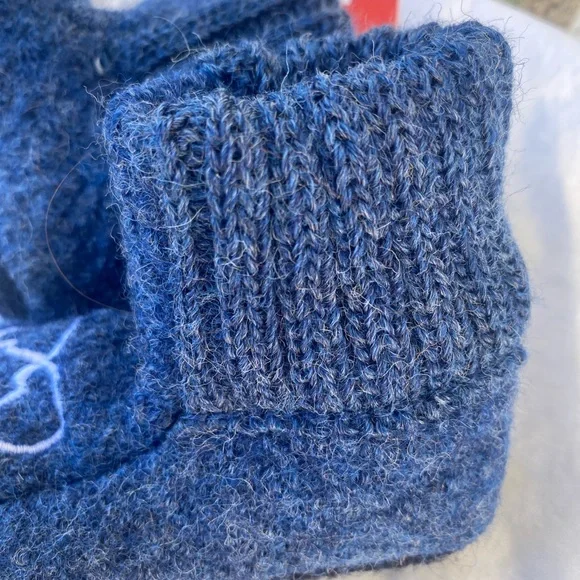 Blue Baby Booties with Heart Design - Picture 4 of 7